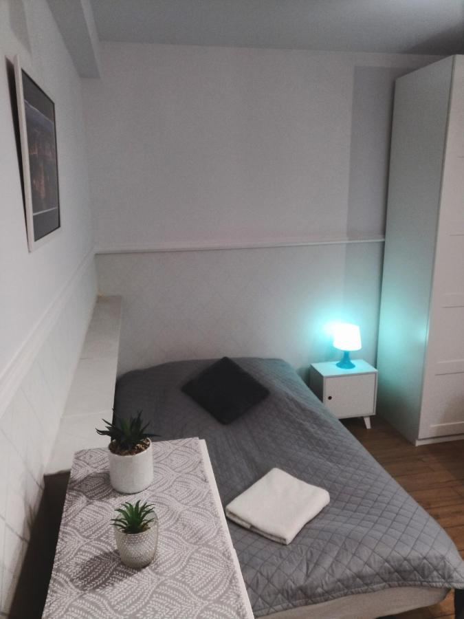 Studio Lux Gaj By Apartamenty Na Dni Wroclaw Luaran gambar